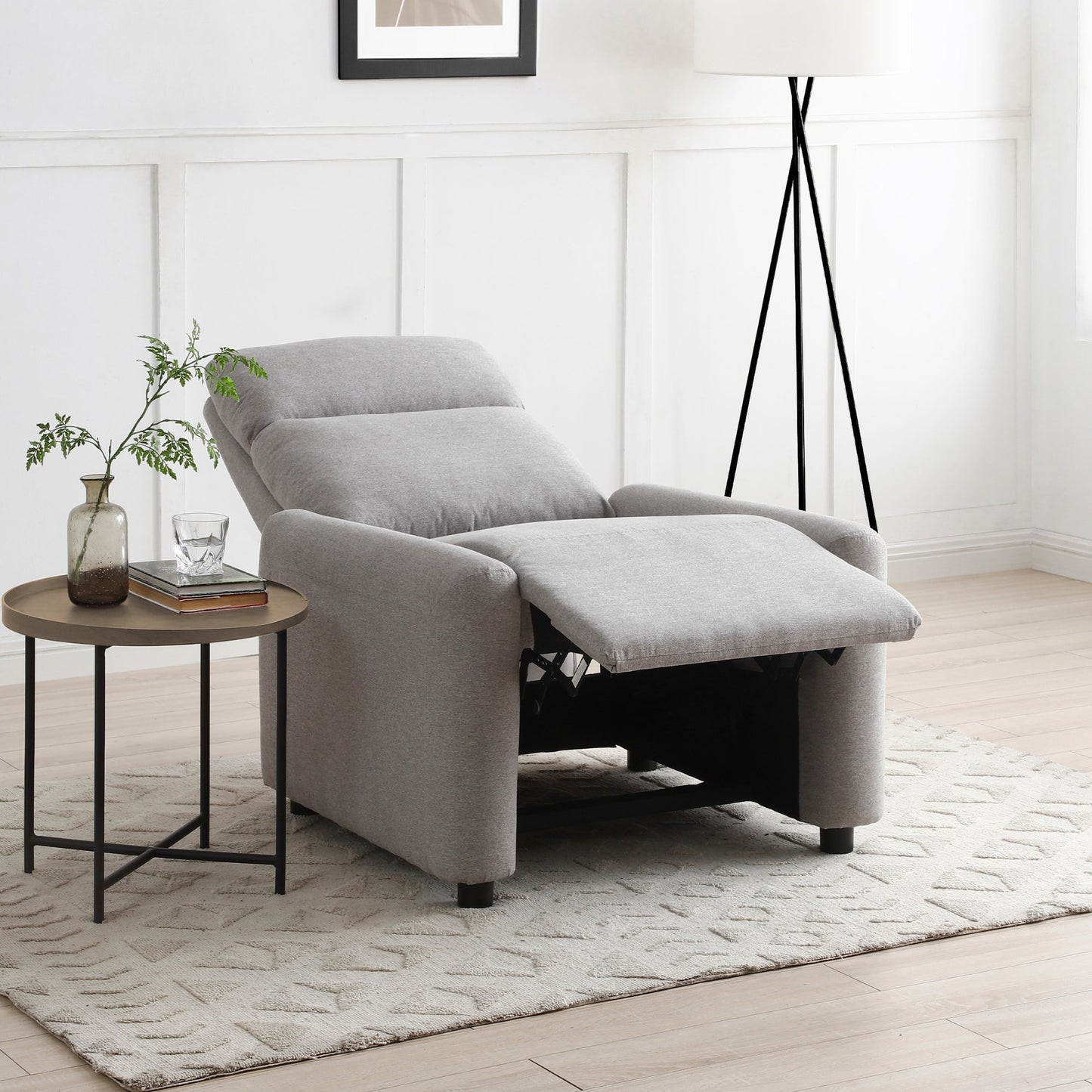 Toby Push Back Recliner
