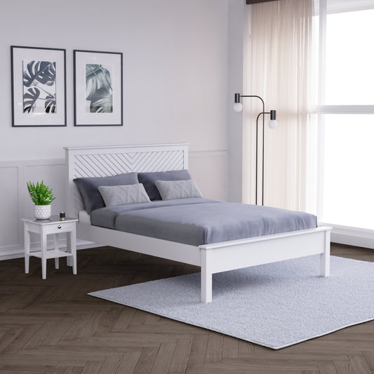 Painted Shaker Chevron Bed